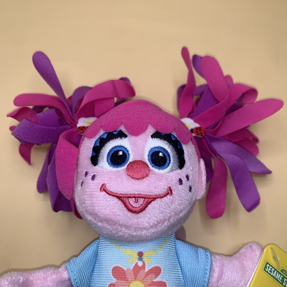 Abby Cadabby 9 inch Plush Sesame Street Fairy Iridescent Skirt New With Tags - Picture 3 of 5